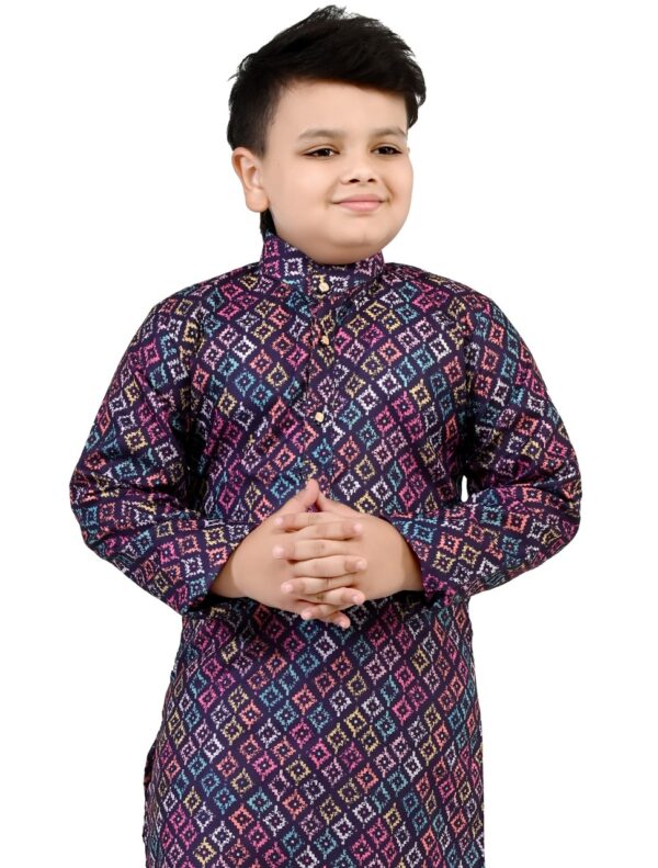 Boys Cotton Kurta Pajama set - Image 4