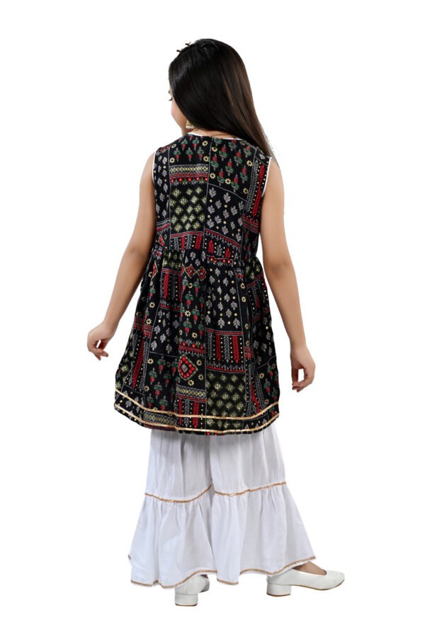 Girl's Printed Kurti And Sharara Set - Image 3